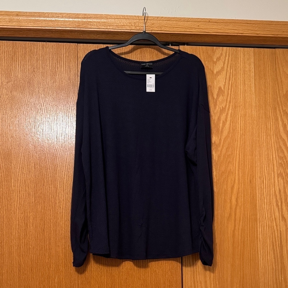 NWT Lane Bryant rouched long Sleeve Top